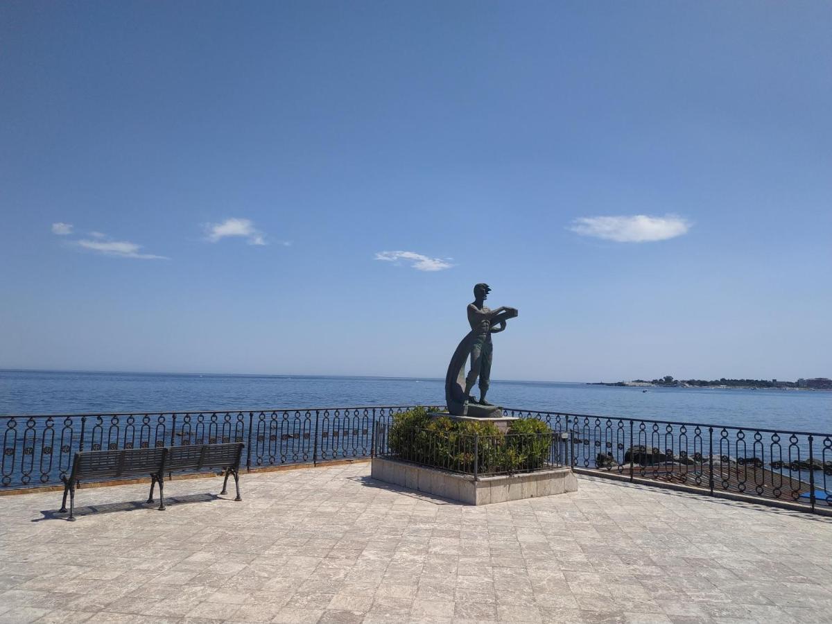 Appartement Casa In Borgo Marinaro à Giardini-Naxos Extérieur photo
